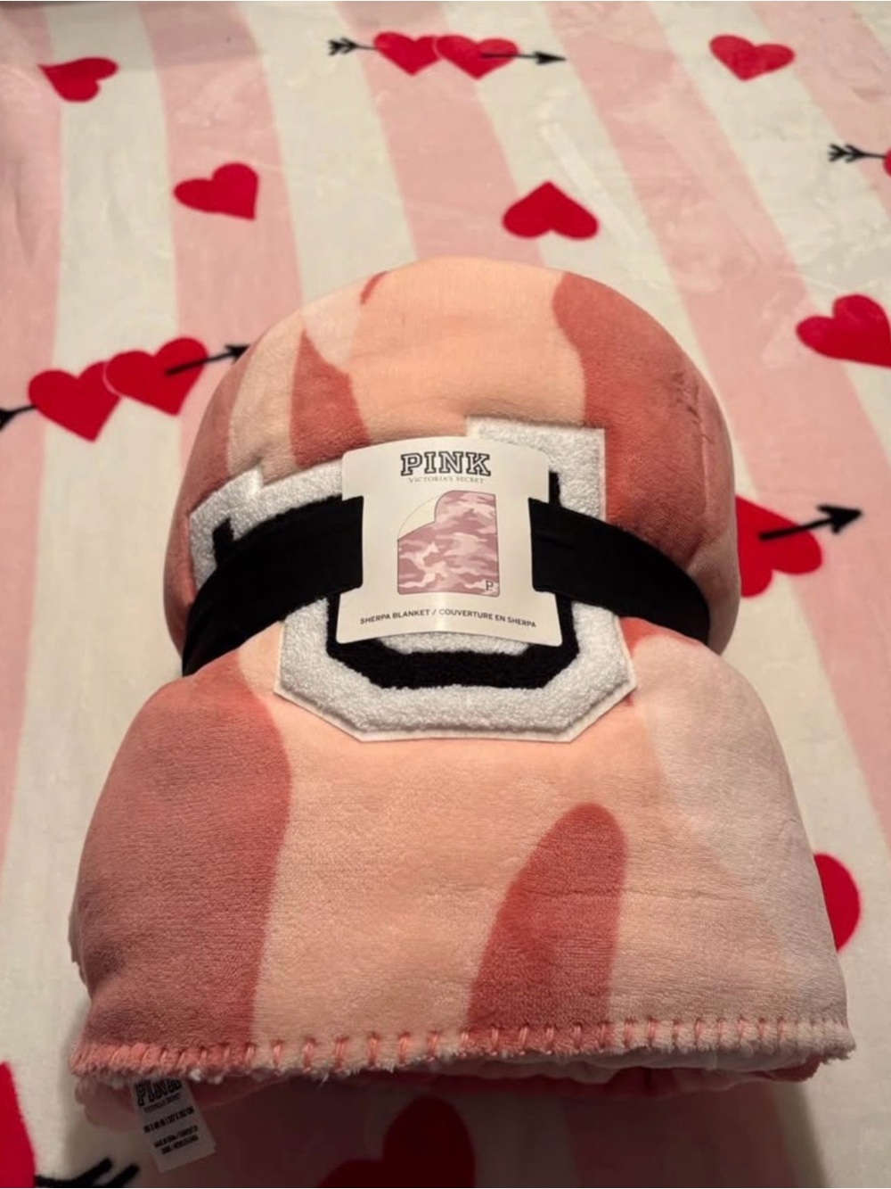 PINK Victoria's Secret Pink & Coral Camo Plush Throw Blanket